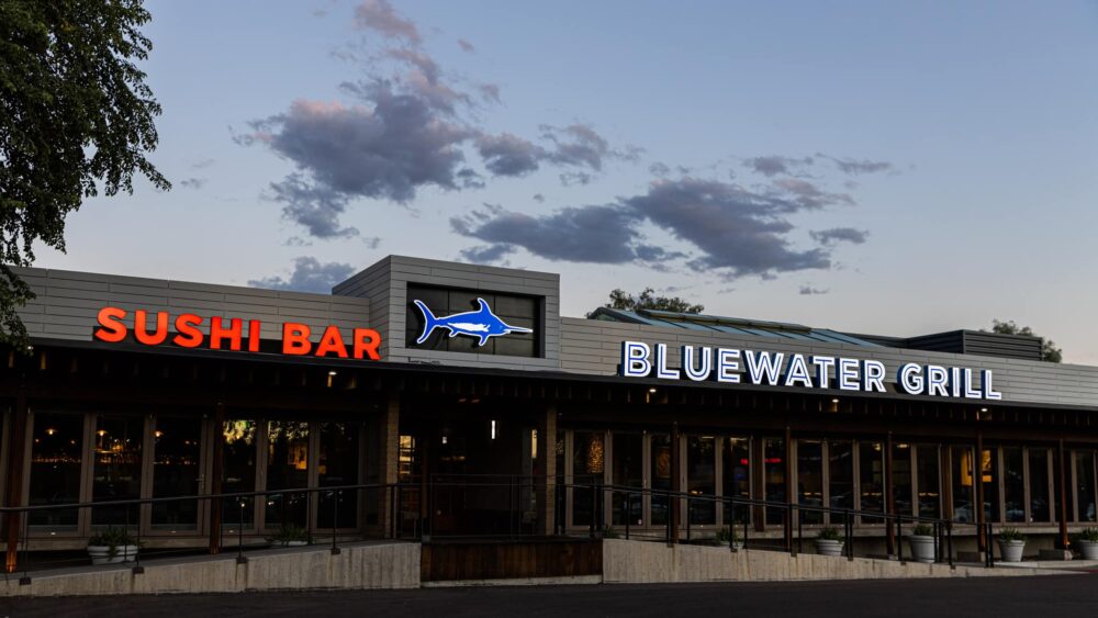 Bluewater Grill, Phoenix Restaurant