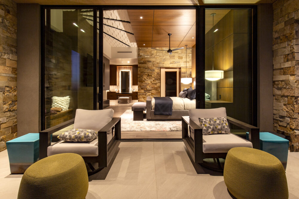 Arizona Contemporary Residence - Creative Desings in Lighting